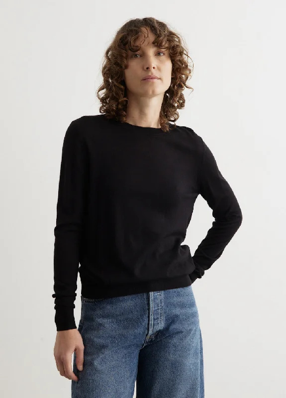 classic women’s jeans for casual outfits -Fine Crew-Neck Knit