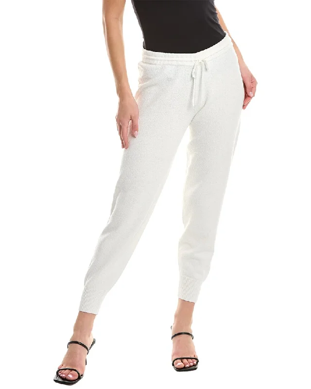 women’s fashionable outfits for summer 2025 -Theory Arleena Pant