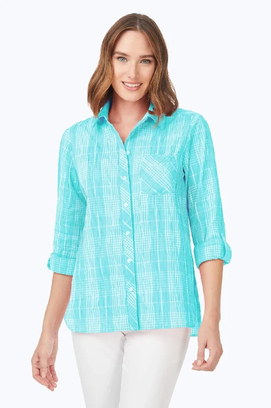 women’s trendy outerwear for 2025 -Cole Beach Plaid Crinkle Shirt