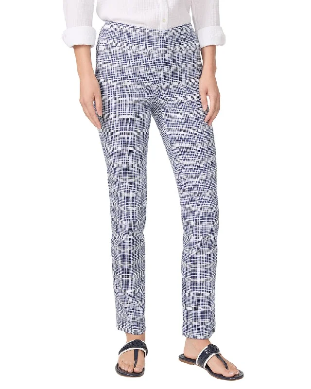 women’s casual outfits for travel -J.McLaughlin Masie Pant