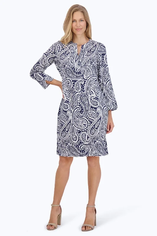 women’s elegant tops for date nights -Vena No Iron Navy Paisley Dress