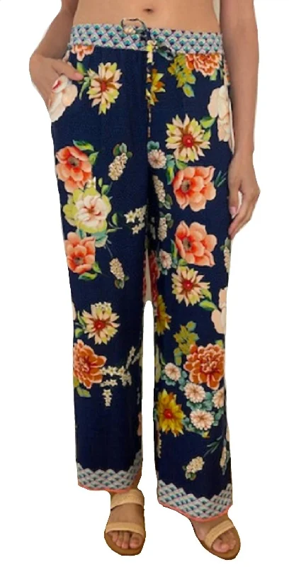 women’s elegant tops for date nights -Floral Border Split Pant In Multi