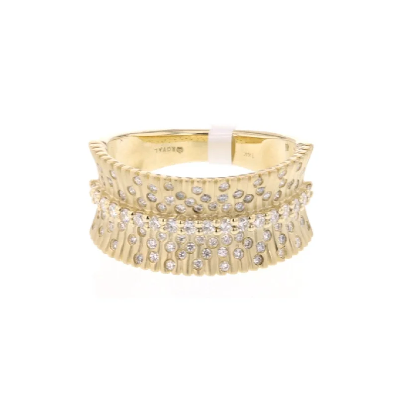 best jewelry for women’s holiday gifts -0.55 ctw Diamond Band