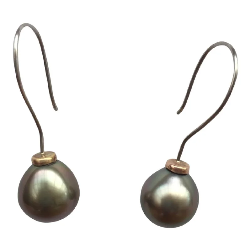 women’s chic hair accessories for a polished look -Tahitian Pearl Earrings