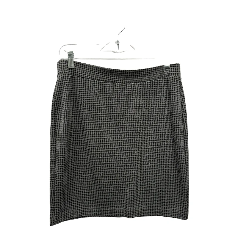 women’s trendy shorts for hot weather -Skirt Mini & Short By Loft In Grey, Size: 10p