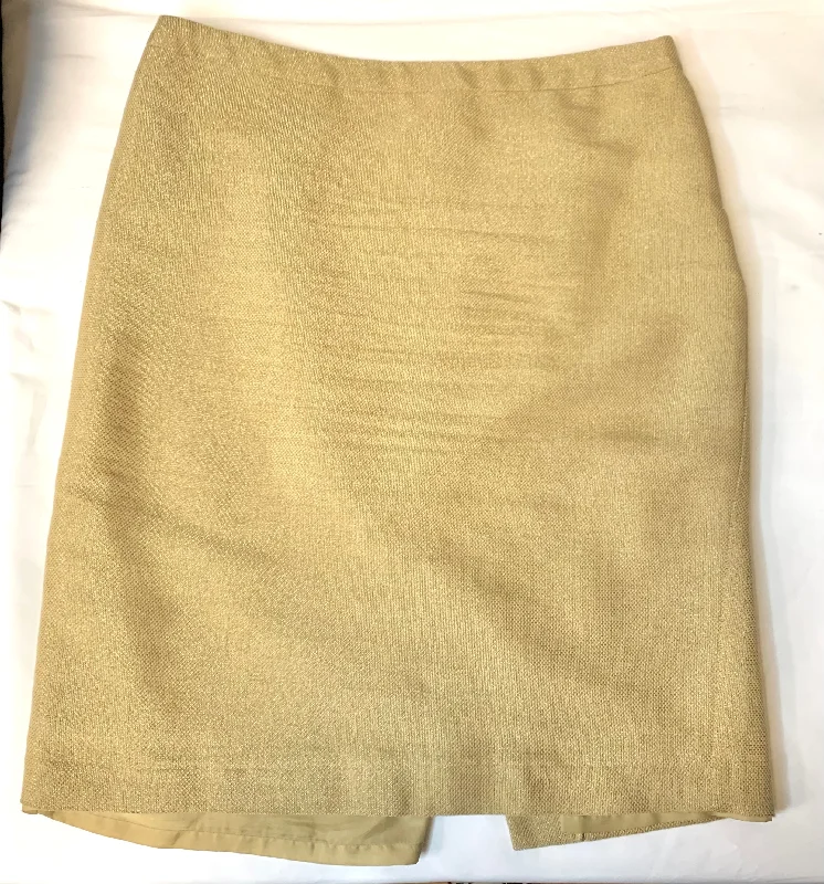 women’s long sleeve shirts for fall fashion -Skirt Mini & Short By New York And Co In Gold, Size: 2